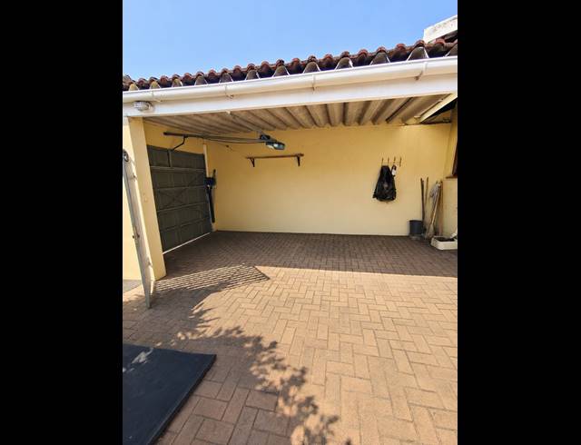 2 BEDROOM SIMPLEX FOR SALE IN MUSGRAVE